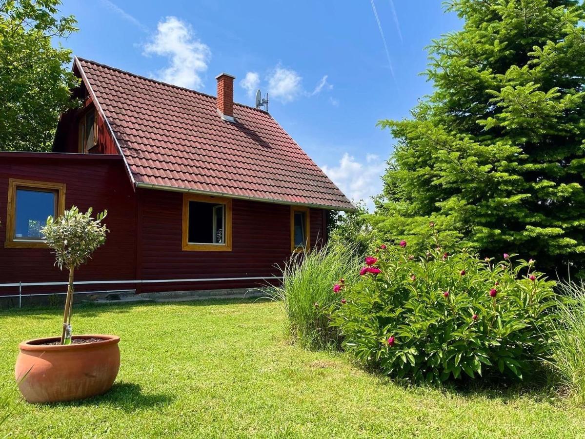 Holiday home Kishaz Gardony